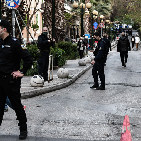 ΠΛΑΤΕΙΑ ΒΑΡΝΑΒΑ ΣΤΟ ΠΑΓΚΡΑΤΙ ΓΙΑ ΤΗΝ ΑΠΟΤΡΟΠΗ ΣΥΝΩΣΤΙΣΜΟΥ ΠΟΛΙΤΩΝ