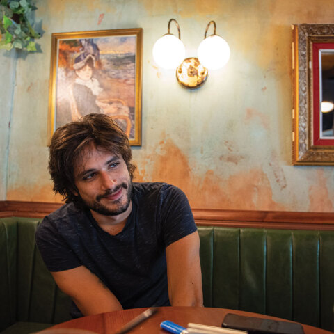 Γιάννης Νιάρρος