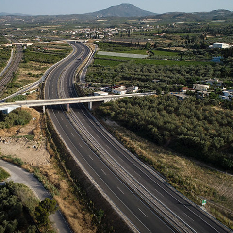 ΕΘΝΙΚΗ ΟΔΟΣ ΚΟΡΙΝΘΟΥ ΠΑΤΡΩΝ .ΟΛΥΜΠΙΑ ΟΔΟΣ.ΦΩΤΟΓΡΑΦΙΑ ΑΝΤΩΝΗΣ ΝΙΚΟΛΟΠΟΥΛΟΣ