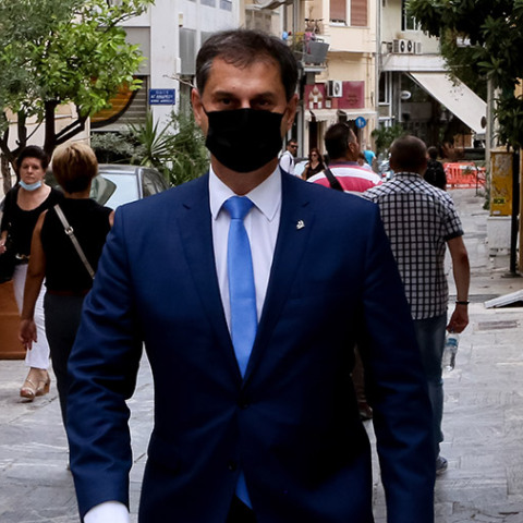 ΧΑΡΗΣ ΘΕΟΧΑΡΗΣ