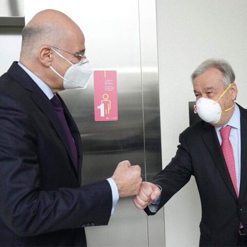 Άτυπη Πενταμερής για το Κυπριακό στην Ελβετία: Νίκος Δένδιας και Αντόνιο Γκουτέρες σε συνάντηση στη Γενεύη