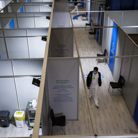 Το εμβολιαστικό κέντρο για τον κορωνοϊό στο Μαρούσι (ΦΩΤΟ ΑΡΧΕΙΟ) - Χιλιάδες ραντεβού τις πρώτες ώρες μετά το άνοιγμα της πλατφόρμας για τους 45-49