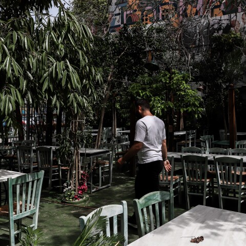 Προετοιμασίες για το άνοιγμα της εστίασης 