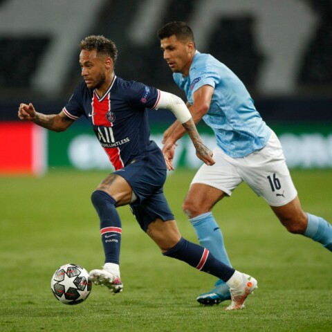 Στιγμιότυπο από τον αγώνα Μάντσεστερ Σίτι εναντίον Παρί Σεν Ζερμέν