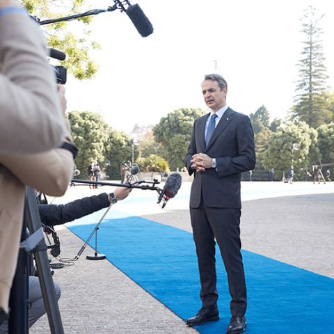 Ο ΠΡΩΘΥΠΟΥΡΓΟΣ ΚΥΡΙΑΚΟΣ ΜΗΤΣΟΤΑΚΗΣ ΣΤΗΝ ΚΟΙΝΩΝΙΚΗ ΣΥΝΟΔΟ ΚΟΡΥΦΗΣ ΣΤΟ ΠΟΡΤΟ / 2Η ΗΜΕΡΑ