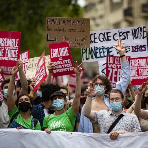 Διαδηλωτές στο Παρίσι