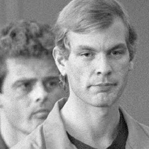 Ο Κατά συρροήν δολοφόνος Τζέφρι Ντάμερ κατά τη δίκη του στο Μιλγουόκι του Ουισκόνσιν