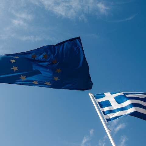 Οι Έλληνες είναι υπέρ της ΕΕ και ζητούν μείωση των ανισοτήτων