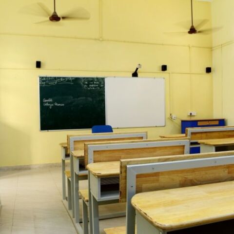 Αίθουσα φροντιστηρίου