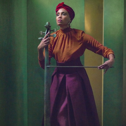 Η τραγουδίστρια Imany