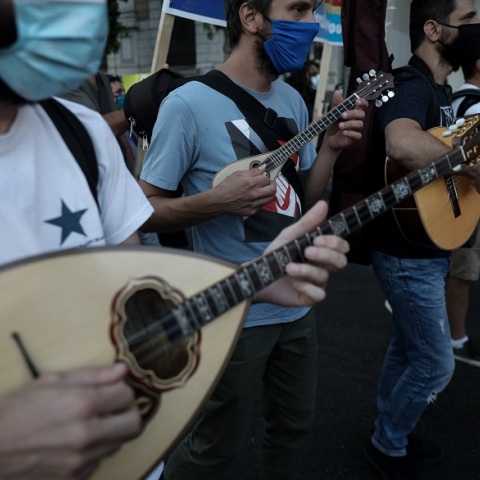 Καλλιτέχνες - Μουσικά όργανα