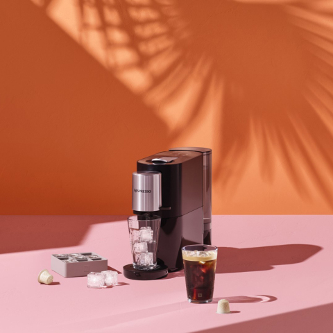 Η Nespresso επαναπροσδιορίζει τον freddo στο σπίτι