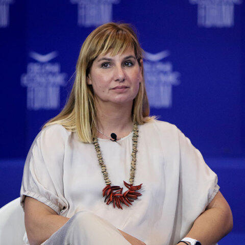 Η Σοφία Μπεκατώρου στο 6ο Οικονομικό Φόρουμ των Δελφών αναφέρθηκε εκ νέου στη σεξουαλική κακοποίηση και στο πώς μπορούν να προστατευτούν τα παιδιά