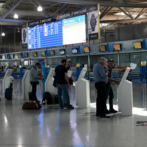 ΑΡΣΗ ΜΕΤΡΩΝ ΣΤΙΣ ΜΕΤΑΦΟΡΕΣ ΣΤΟ ΑΕΡΟΔΡΟΜΙΟ ΕΛΕΥΘΕΡΙΟΣ ΒΕΝΙΖΕΛΟΣ