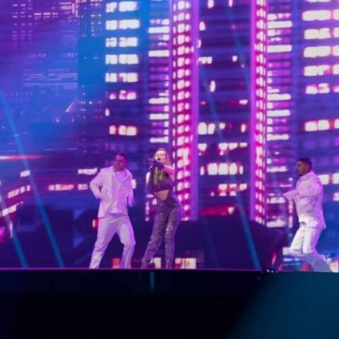 Eurovision 2021: Η Στεφανία Λυμπερακάκη στην πρώτη πρόβα στο Ρότερνταμ