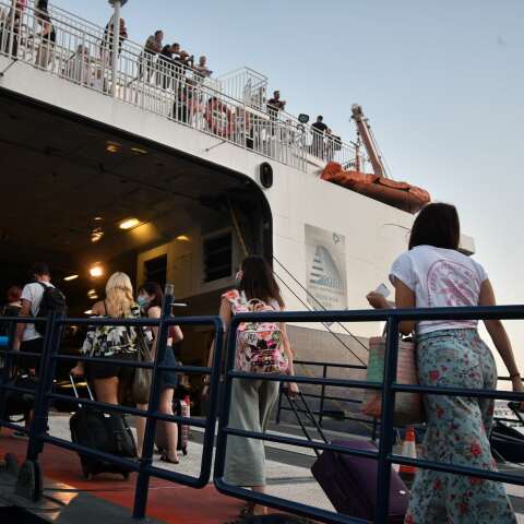  Λιμάνι Πειραιά 