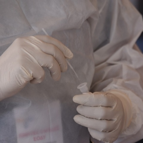 Διενέργεια rapid test από κλιμάκια του ΕΟΔΥ