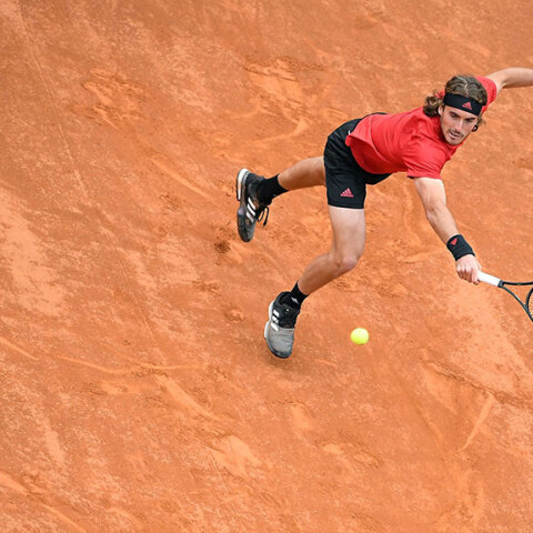 «Βασιλιάς» ο Στέφανος Τσιτσιπάς στη Ρώμη κόντρα στον Νόβακ Τζόκοβιτς