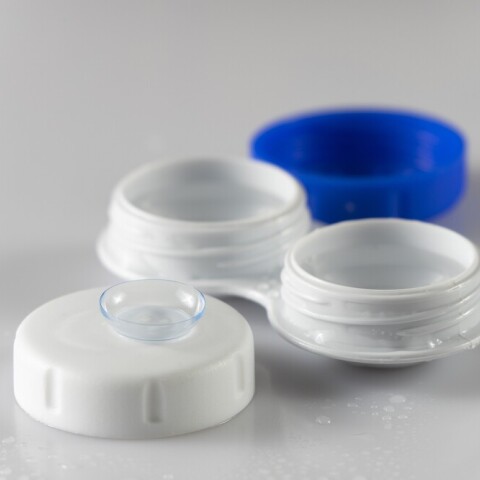 Aνάκληση υγρών για φακούς επαφής  