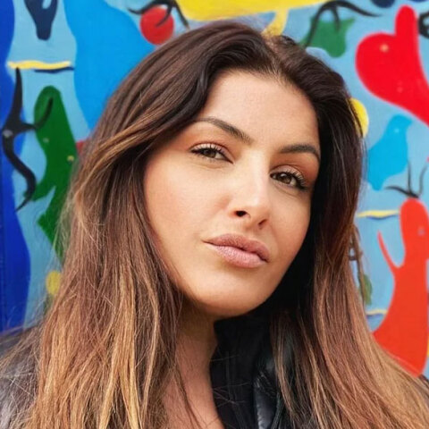 Έλενα Παπαρίζου