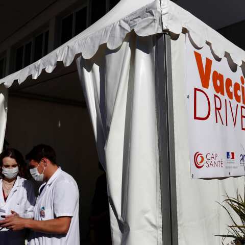 Εμβολιασμοί στη Γαλλία  