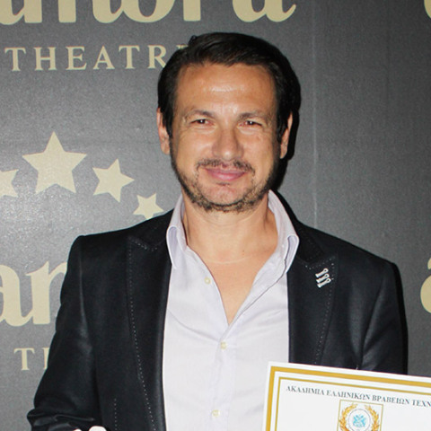 Σταύρος Νικολαΐδης