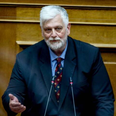 Ο βουλευτής της Νέας Δημοκρατίας, Γιάννης Λοβέρδος, στη Βουλή