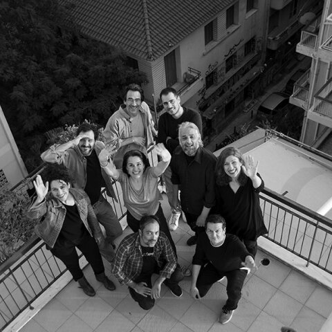 Το έργο «ΠΛΟΥΣ - πλεύση - εν πλω - απόπλους» έρχεται στο θέατρο Χυτήριο για 4 παραστάσεις - Ανεβαίνει στην αυλή του