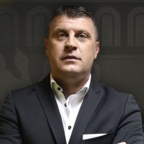 Ο Βλάνταν Μιλόγεβιτς