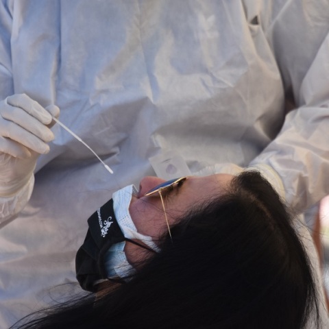 Κλιμάκια του ΕΟΔΥ πραγματοποιούν δωρεάν rapid test