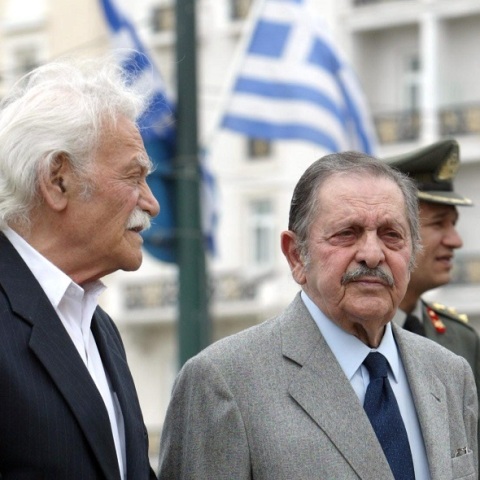 Μανώλης Γλέζος και Απόστολος Σάντας