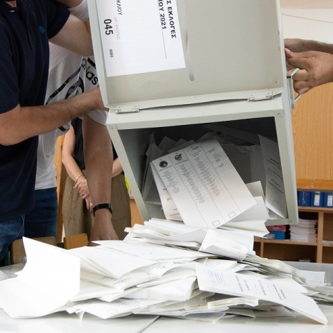 Εκλογές στην Κύπρο: Το άδειασμα της κάλπης