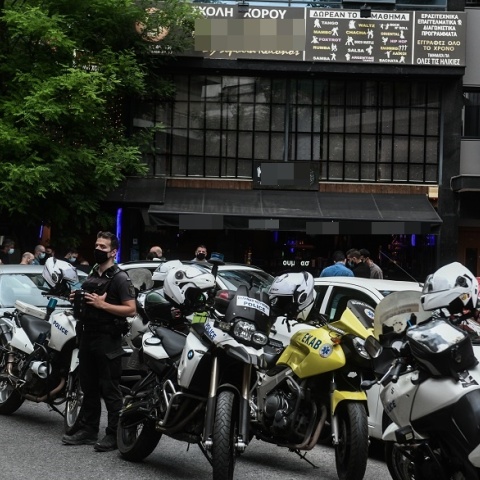 Δολοφονία άνδρα σε καφετέρια στα Σεπόλια