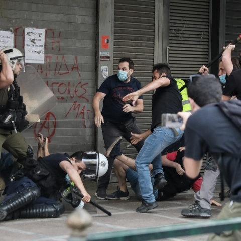 Επεισόδια στο υπουργείο Εργασίας