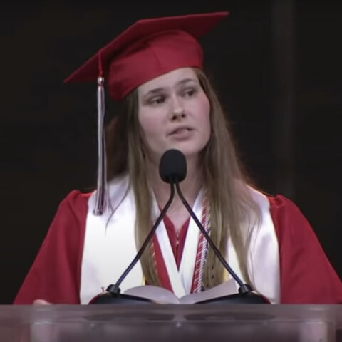 Στην αποφοίτησή της από το Λύκειο η μαθήτρια Πάξτον Σμιθ μίλησε με πάθος για το δικαίωμα στην άμβλωση, που περιορίζει ο νέος νόμος στο Τέξας των ΗΠΑ