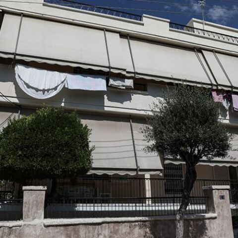 ΝΕΚΡΗ 64ΧΡΟΝΗ ΕΞΩ ΑΠΟ ΤΟ ΣΠΙΤΙ ΤΗΣ ΣΤΗΝ ΑΓΙΑ ΒΑΡΒΑΡΑ