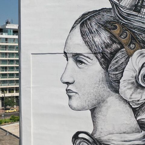 «Ode to the Big sea» του Λεωνίδα Γιαννακόπουλου στην πλατεία Καραϊσκάκη