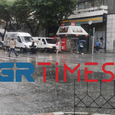 Θεσ/νικη: Καταρρακτώδης βροχή και χαλαζόπτωση