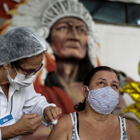 Εμβολιασμός για τον κορωνοϊό στη Βραζιλία