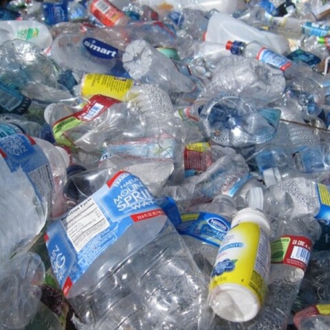 Σημαντική μείωση για την παραγωγή πλαστικών το 2020