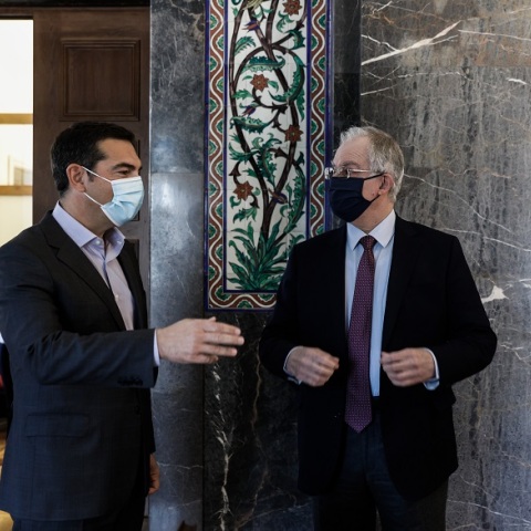 Ο πρόεδρος του ΣΥΡΙΖΑ, Αλέξης Τσίπρας, και ο πρόεδρος της Βουλής, Κώστας Τασούλας