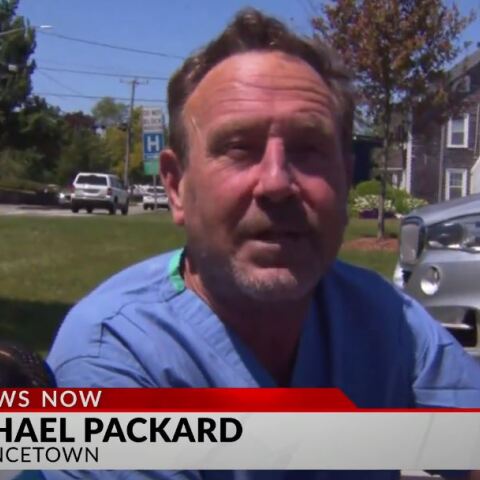 Ο Μάικλ Πάκαρντ περιγράφει όσα βίωσε κατά τη συνάντησή του με μία φάλαινα