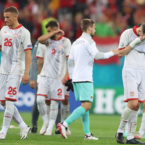 Η Βόρεια Μακεδονία ηττήθηκε από την Αυστρία στο EURO 2020 - Η κρατική τηλεόραση της γείτονος την αποκαλούσε σκέτο «Μακεδονία»