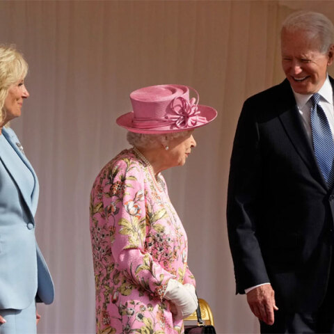 Η βασίλισσα Ελισάβετ υποδέχτηκε στο κάστρο του Ουίνδσορ τον Τζο Μπάιντεν - Είναι ο 13ος Αμερικανός πρόεδρος που συναντά στη ζωή της