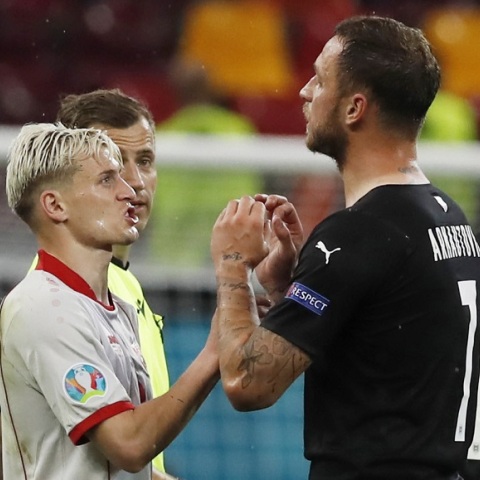 Αρναούτοβιτς