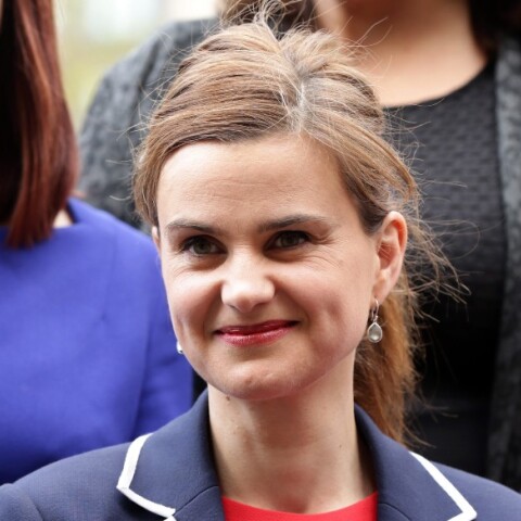 Η Βρετανή βουλευτής, Τζο Κοξ