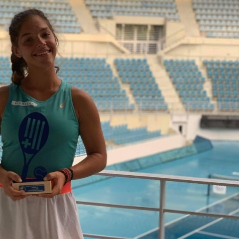 Λάκη Μιχαέλα