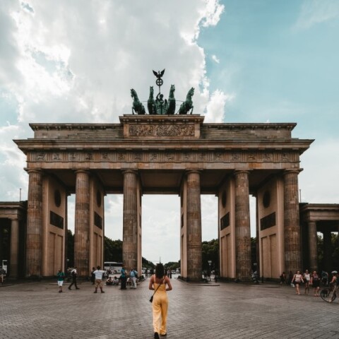 Βερολίνο©Unsplash/ Claudio Schwarz 