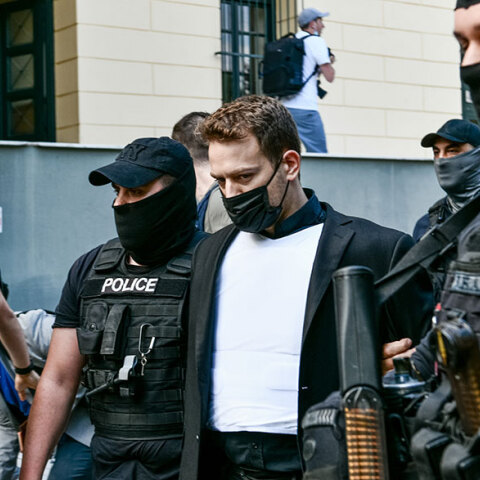 Ο 33χρονος πιλότος που σκότωσε τη σύζυγό του, Καρολάιν, στο σπίτι τους στα Γλυκά Νερά