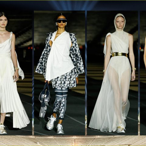 Στιγμιότυπο από την επίδειξη μόδας Dior Cruise 2022 στην Αθήνα, στο Καλλιμάρμαρο